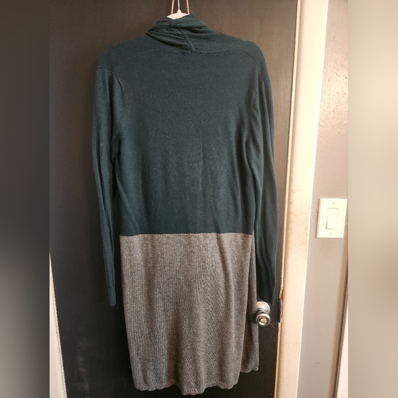 Long Sleeve Sweater Cardigan - Picture 2 of 4